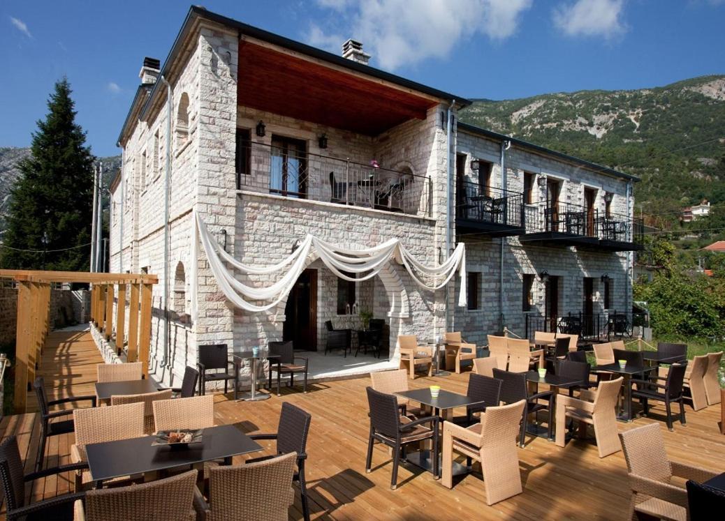 Nisista Lodge Mountain View Rodavgi Екстериор снимка